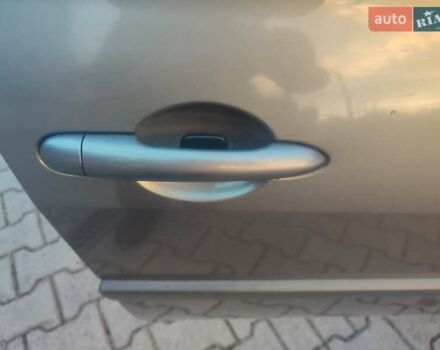 Серый Рено Меган, объемом двигателя 1.46 л и пробегом 211 тыс. км за 4650 $, фото 21 на Automoto.ua