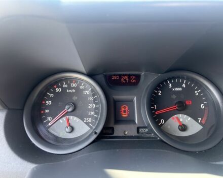 Сірий Рено Меган, об'ємом двигуна 1.6 л та пробігом 294 тис. км за 4100 $, фото 7 на Automoto.ua