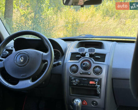 Серый Рено Меган, объемом двигателя 1.6 л и пробегом 160 тыс. км за 5199 $, фото 10 на Automoto.ua