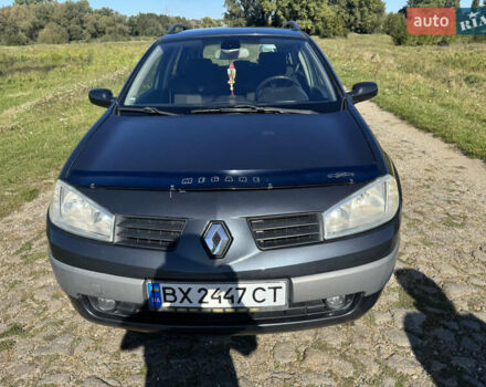 Рено Меган 2005 у Старой Синяве на Automoto.ua Сірий Рено Меган, об'ємом двигуна 1.6 л та пробігом 230 тис. км за 4550 $, фото 1 на Automoto.ua