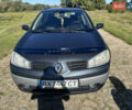 Рено Меган 2005 у Старой Синяве на Automoto.ua Сірий Рено Меган, об'ємом двигуна 1.6 л та пробігом 230 тис. км за 4550 $, фото 1 на Automoto.ua
