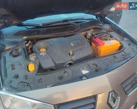 Серый Рено Меган, объемом двигателя 1.46 л и пробегом 211 тыс. км за 4650 $, фото 5 на Automoto.ua