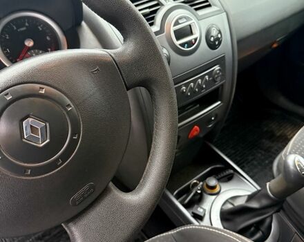 Серый Рено Меган, объемом двигателя 1.6 л и пробегом 212 тыс. км за 4450 $, фото 7 на Automoto.ua