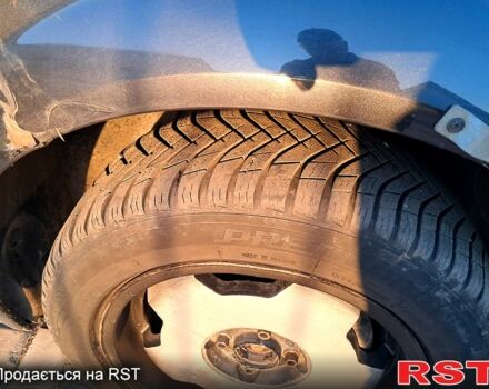 Серый Рено Меган, объемом двигателя 1.6 л и пробегом 238 тыс. км за 4000 $, фото 6 на Automoto.ua