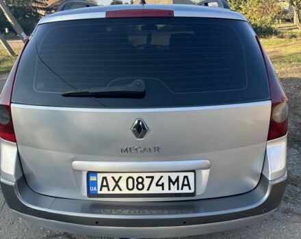 Рено Меган 2005 в Славянске на Automoto.ua Серый Рено Меган, объемом двигателя 0 л и пробегом 261 тыс. км за 4300 $, фото 3 на Automoto.ua