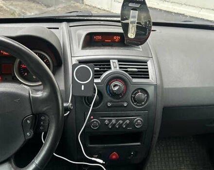 Серый Рено Меган, объемом двигателя 1.46 л и пробегом 298 тыс. км за 4950 $, фото 3 на Automoto.ua