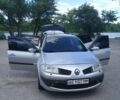 Серый Рено Меган, объемом двигателя 2 л и пробегом 210 тыс. км за 5200 $, фото 3 на Automoto.ua