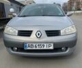 Серый Рено Меган, объемом двигателя 2 л и пробегом 260 тыс. км за 5400 $, фото 3 на Automoto.ua