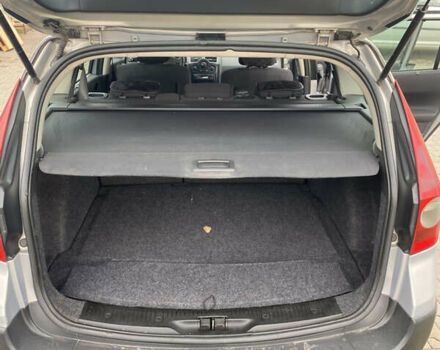 Сірий Рено Меган, об'ємом двигуна 1.39 л та пробігом 251 тис. км за 3999 $, фото 7 на Automoto.ua