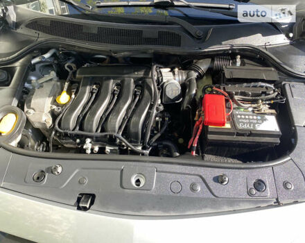 Серый Рено Меган, объемом двигателя 1.6 л и пробегом 185 тыс. км за 5350 $, фото 17 на Automoto.ua
