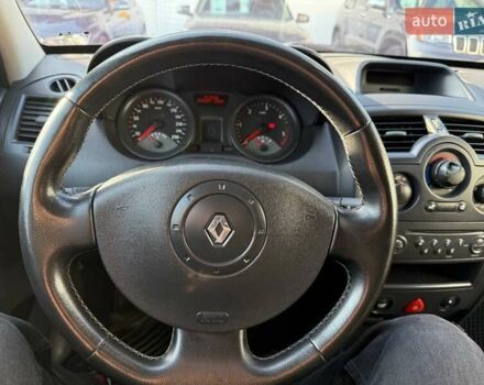 Серый Рено Меган, объемом двигателя 1.9 л и пробегом 330 тыс. км за 4999 $, фото 18 на Automoto.ua
