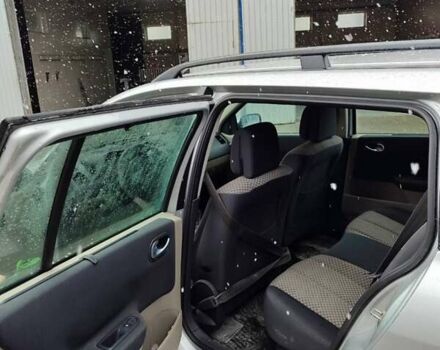 Сірий Рено Меган, об'ємом двигуна 1.5 л та пробігом 237 тис. км за 4250 $, фото 9 на Automoto.ua
