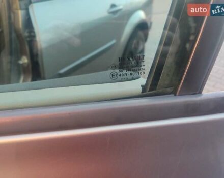 Серый Рено Меган, объемом двигателя 1.46 л и пробегом 211 тыс. км за 4650 $, фото 14 на Automoto.ua