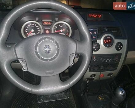 Сірий Рено Меган, об'ємом двигуна 1.6 л та пробігом 201 тис. км за 5200 $, фото 3 на Automoto.ua