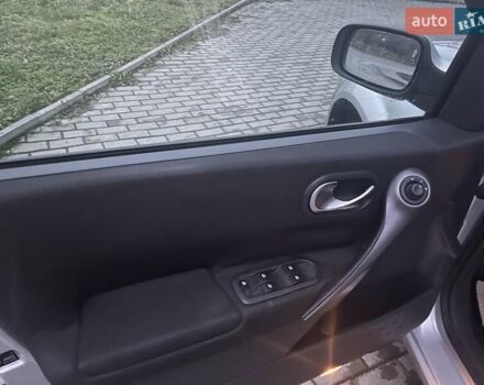 Серый Рено Меган, объемом двигателя 1.6 л и пробегом 168 тыс. км за 4499 $, фото 23 на Automoto.ua