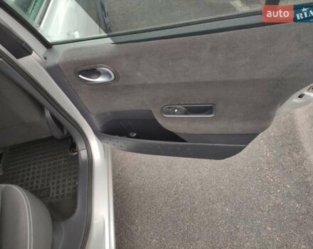 Сірий Рено Меган, об'ємом двигуна 1.6 л та пробігом 250 тис. км за 5400 $, фото 11 на Automoto.ua
