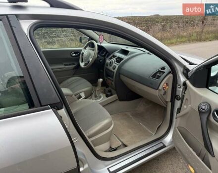 Сірий Рено Меган, об'ємом двигуна 1.6 л та пробігом 155 тис. км за 4900 $, фото 13 на Automoto.ua