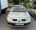 Сірий Рено Меган, об'ємом двигуна 1.9 л та пробігом 300 тис. км за 3504 $, фото 1 на Automoto.ua
