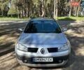 Серый Рено Меган, объемом двигателя 2 л и пробегом 127 тыс. км за 5600 $, фото 1 на Automoto.ua