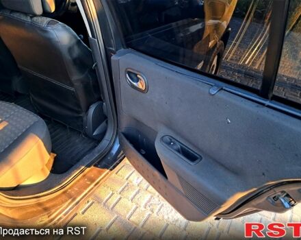 Серый Рено Меган, объемом двигателя 1.6 л и пробегом 238 тыс. км за 4000 $, фото 3 на Automoto.ua