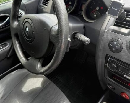 Серый Рено Меган, объемом двигателя 1.6 л и пробегом 267 тыс. км за 5999 $, фото 5 на Automoto.ua