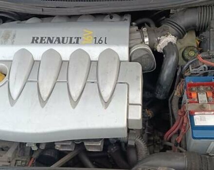 Серый Рено Меган, объемом двигателя 1.6 л и пробегом 223 тыс. км за 5800 $, фото 5 на Automoto.ua