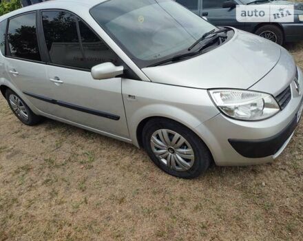 Серый Рено Меган, объемом двигателя 2 л и пробегом 200 тыс. км за 5100 $, фото 1 на Automoto.ua