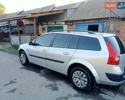 Серый Рено Меган, объемом двигателя 1.6 л и пробегом 197 тыс. км за 5100 $, фото 7 на Automoto.ua
