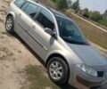 Сірий Рено Меган, об'ємом двигуна 1.6 л та пробігом 250 тис. км за 4500 $, фото 1 на Automoto.ua