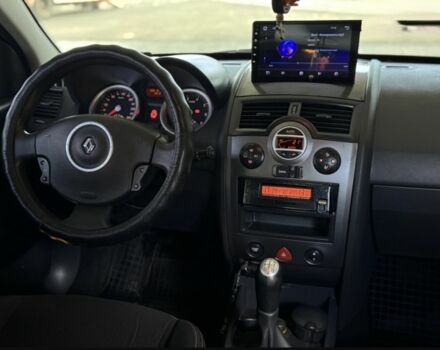 Серый Рено Меган, объемом двигателя 1.6 л и пробегом 208 тыс. км за 5600 $, фото 6 на Automoto.ua