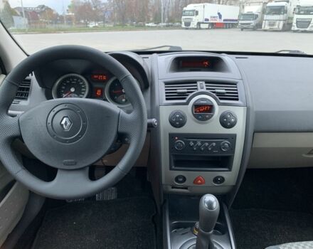 Сірий Рено Меган, об'ємом двигуна 1.6 л та пробігом 213 тис. км за 4650 $, фото 9 на Automoto.ua