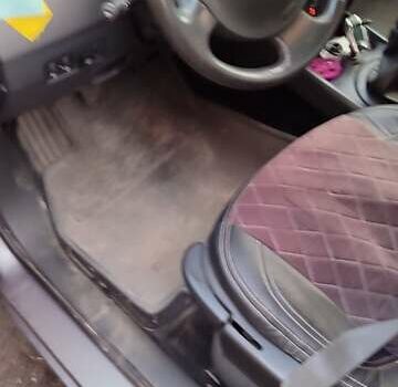 Серый Рено Меган, объемом двигателя 1.6 л и пробегом 260 тыс. км за 4750 $, фото 16 на Automoto.ua