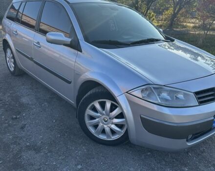 Рено Меган 2005 в Славянске на Automoto.ua Серый Рено Меган, объемом двигателя 0 л и пробегом 261 тыс. км за 4300 $, фото 5 на Automoto.ua