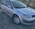 Рено Меган 2005 в Славянске на Automoto.ua Серый Рено Меган, объемом двигателя 0 л и пробегом 261 тыс. км за 4300 $, фото 5 на Automoto.ua