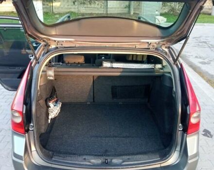 Сірий Рено Меган, об'ємом двигуна 1.9 л та пробігом 285 тис. км за 4800 $, фото 13 на Automoto.ua