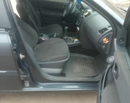 Серый Рено Меган, объемом двигателя 1.6 л и пробегом 267 тыс. км за 4500 $, фото 14 на Automoto.ua