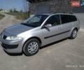 Серый Рено Меган, объемом двигателя 1.6 л и пробегом 229 тыс. км за 5000 $, фото 1 на Automoto.ua