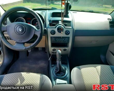 Сірий Рено Меган, об'ємом двигуна 1.6 л та пробігом 271 тис. км за 4700 $, фото 6 на Automoto.ua