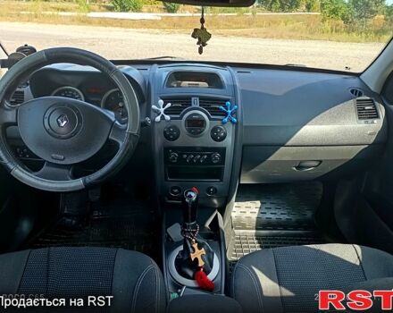 Серый Рено Меган, объемом двигателя 1.6 л и пробегом 260 тыс. км за 4700 $, фото 9 на Automoto.ua