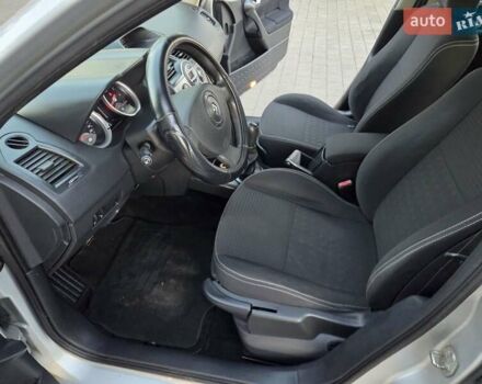 Серый Рено Меган, объемом двигателя 1.6 л и пробегом 223 тыс. км за 4399 $, фото 12 на Automoto.ua