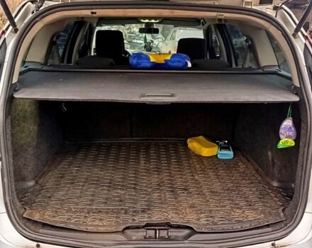 Сірий Рено Меган, об'ємом двигуна 1.6 л та пробігом 260 тис. км за 5000 $, фото 3 на Automoto.ua