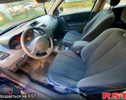 Серый Рено Меган, объемом двигателя 1.6 л и пробегом 204 тыс. км за 4750 $, фото 4 на Automoto.ua