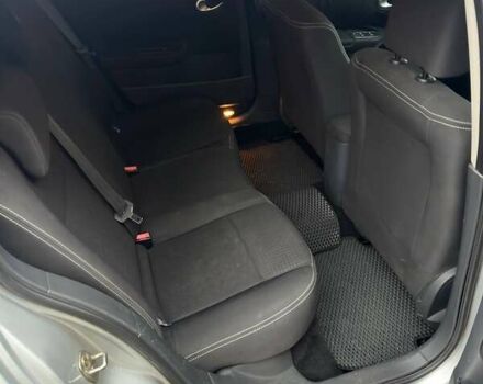 Серый Рено Меган, объемом двигателя 1.6 л и пробегом 177 тыс. км за 3800 $, фото 11 на Automoto.ua