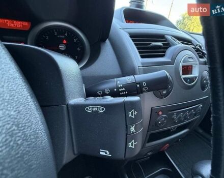 Серый Рено Меган, объемом двигателя 1.6 л и пробегом 317 тыс. км за 4700 $, фото 31 на Automoto.ua