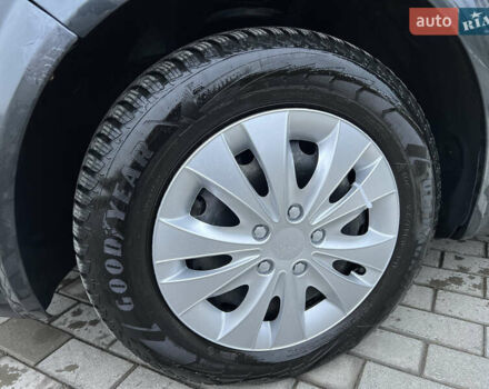 Серый Рено Меган, объемом двигателя 1.6 л и пробегом 221 тыс. км за 4850 $, фото 11 на Automoto.ua