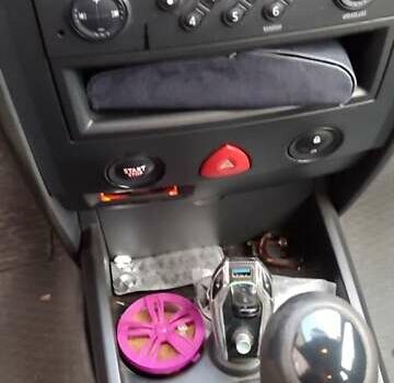 Серый Рено Меган, объемом двигателя 1.6 л и пробегом 260 тыс. км за 4750 $, фото 13 на Automoto.ua