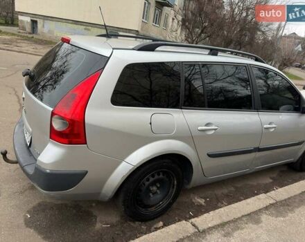 Серый Рено Меган, объемом двигателя 1.6 л и пробегом 177 тыс. км за 3800 $, фото 4 на Automoto.ua