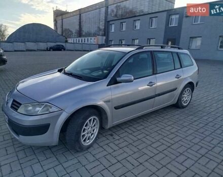 Сірий Рено Меган, об'ємом двигуна 1.9 л та пробігом 395 тис. км за 4000 $, фото 5 на Automoto.ua