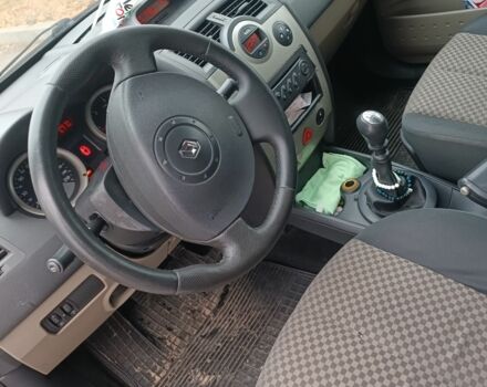 Рено Меган 2005 в Запорожье на Automoto.ua Серый Рено Меган, объемом двигателя 1.9 л и пробегом 320 тыс. км за 4800 $, фото 6 на Automoto.ua