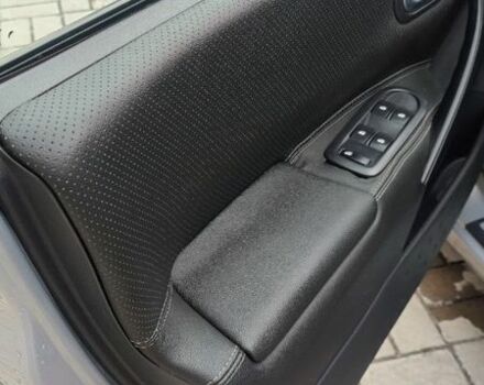 Сірий Рено Меган, об'ємом двигуна 1.6 л та пробігом 183 тис. км за 4199 $, фото 5 на Automoto.ua